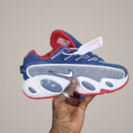 Nike Zoom Vomero 5 "Supersonic" .